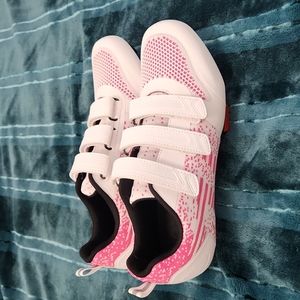 Peloton style bike shoes